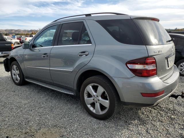 4JGBB8GB9BA719278 - 2011 MERCEDES-BENZ ML 350 4MATIC CHARCOAL photo 2