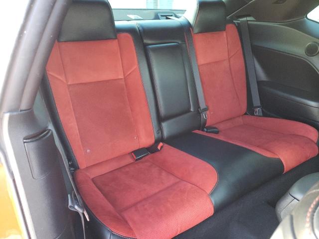 2C3CDZFJ6KH587071 - 2019 DODGE CHALLENGER R/T SCAT PACK RED photo 10