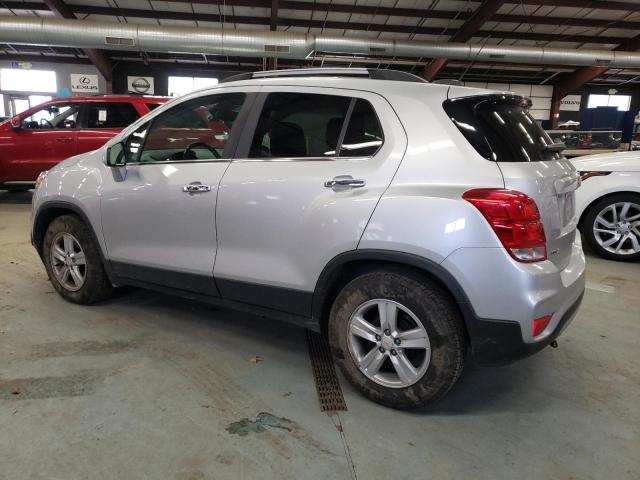 KL7CJLSB6KB908841 - 2019 CHEVROLET TRAX 1LT SILVER photo 2