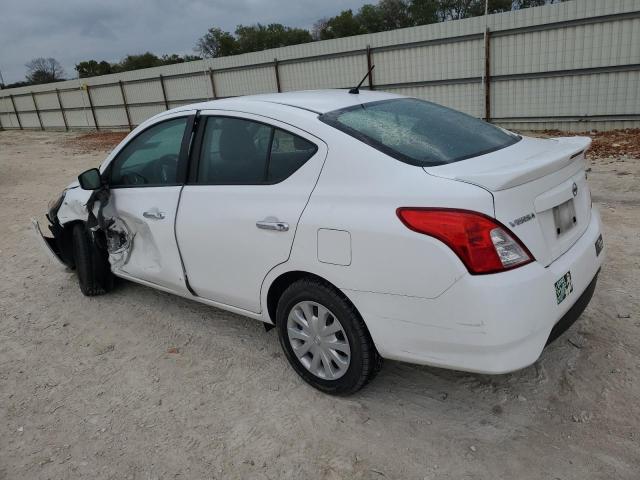 3N1CN7AP6KL832227 - 2019 NISSAN VERSA S WHITE photo 2