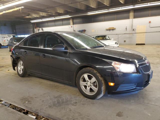 1G1PC5SB2E7286846 - 2014 CHEVROLET CRUZE LT BLACK photo 4