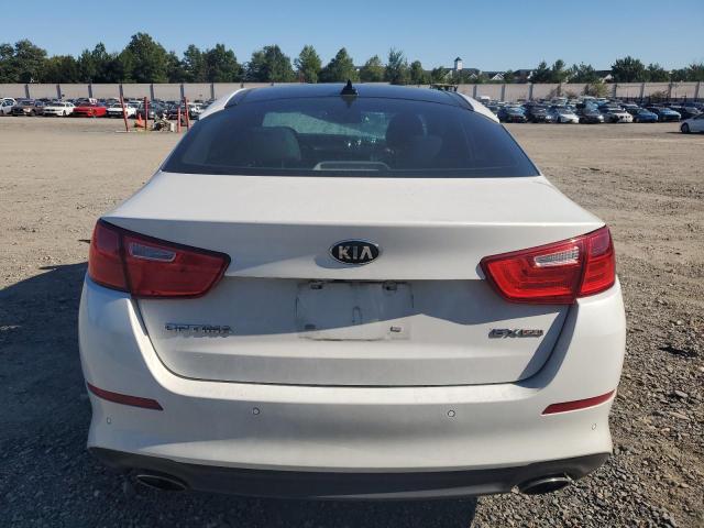 5XXGN4A72FG393820 - 2015 KIA OPTIMA EX WHITE photo 6