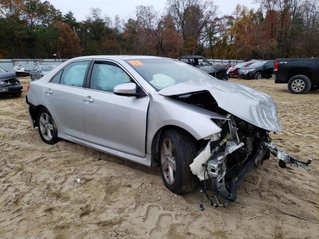 4T1BF1FK4EU848030 - 2014 TOYOTA CAMRY L SILVER photo 4