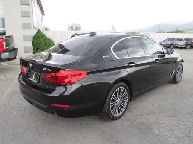 WBAJB1C57JB374345 - 2018 BMW 530XE BLACK photo 3