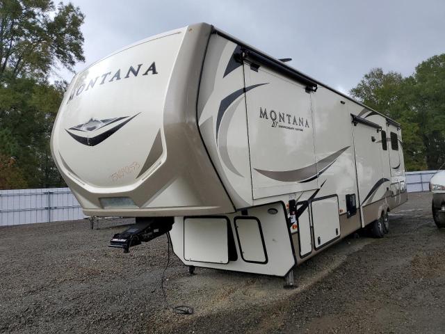 4YDF37924K4703298 - 2019 KEYSTONE MONTANA TWO TONE photo 2