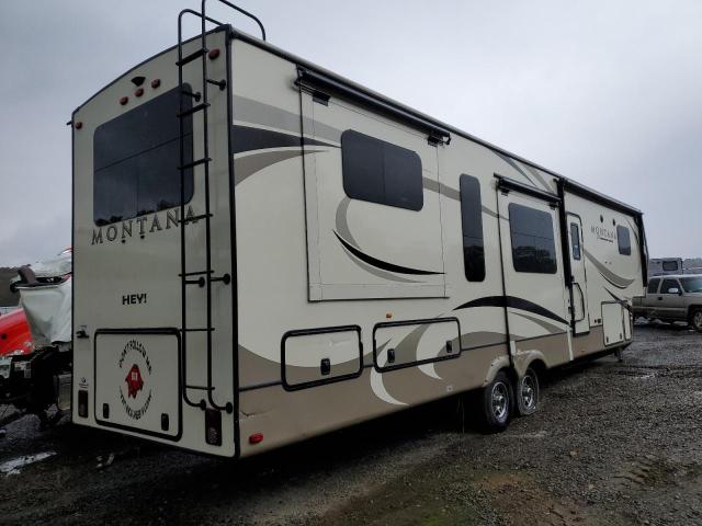 4YDF37924K4703298 - 2019 KEYSTONE MONTANA TWO TONE photo 4