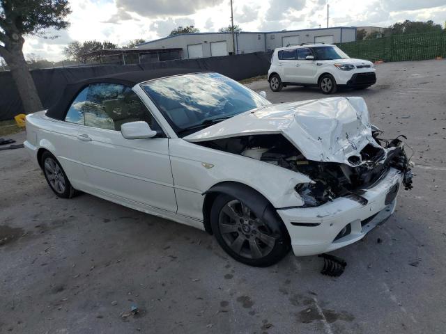 WBABW33485PL39608 - 2005 BMW 325 CI WHITE photo 4