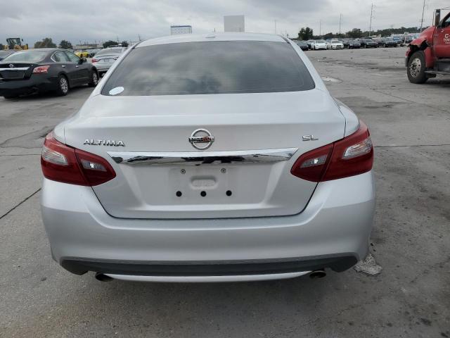 1N4AL3AP2JC167720 - 2018 NISSAN ALTIMA 2.5 SILVER photo 6