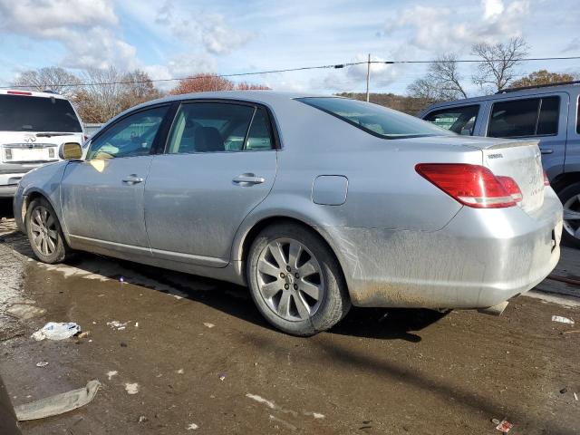 4T1BK36B45U046035 - 2005 TOYOTA AVALON XL SILVER photo 2