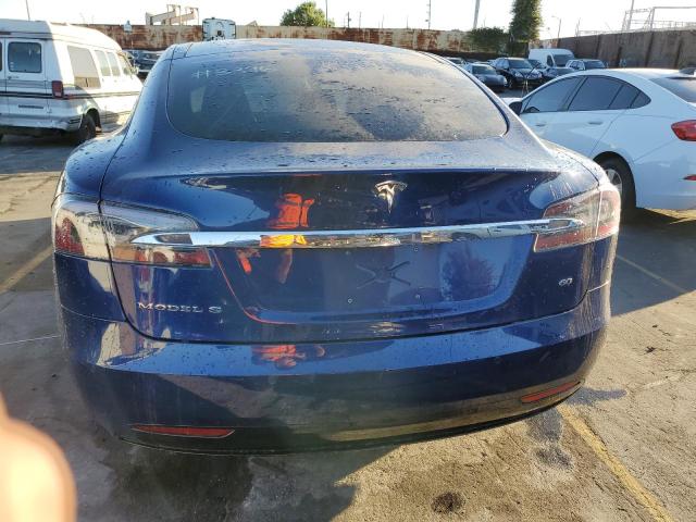 5YJSA1E11GF157710 - 2016 TESLA MODEL S ლურჯი ფოტო 6