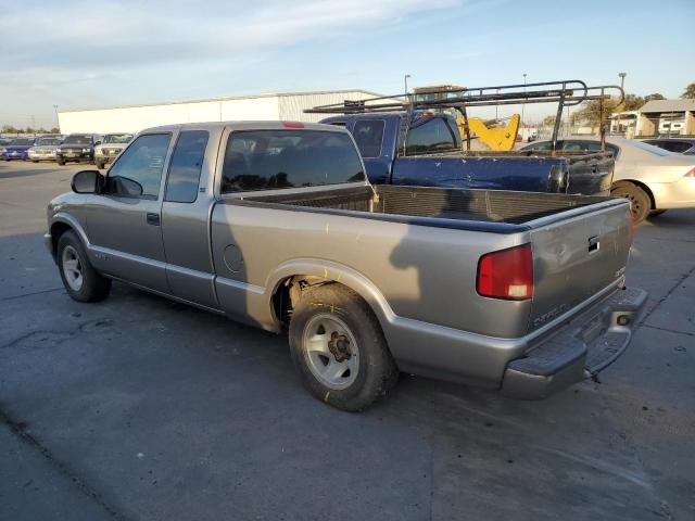 1GCCS195218161433 - 2001 CHEVROLET S TRUCK S10 GRAY photo 2