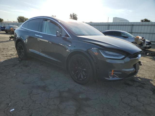 5YJXCBE27GF027798 - 2016 TESLA MODEL X GRAY photo 4