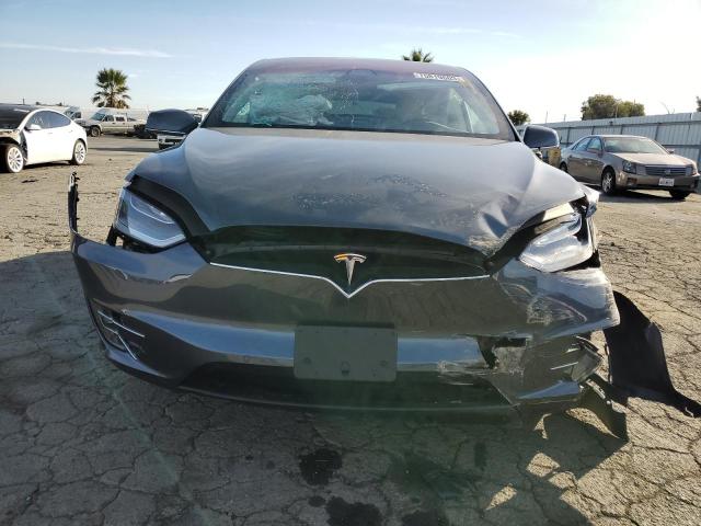 5YJXCBE27GF027798 - 2016 TESLA MODEL X GRAY photo 5