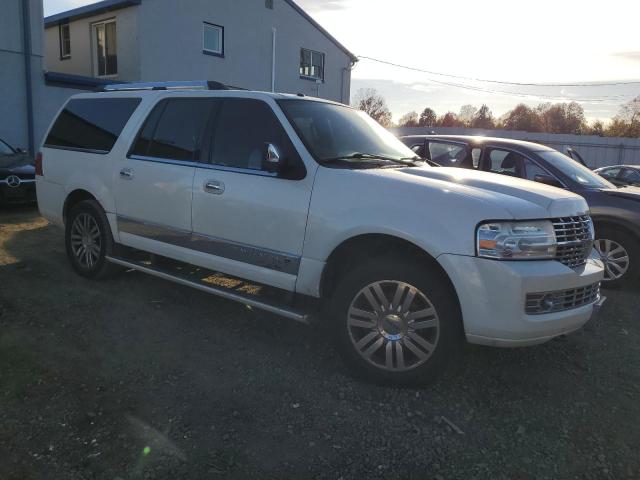 5LMFL28568LJ02600 - 2008 LINCOLN NAVIGATOR L WHITE photo 4