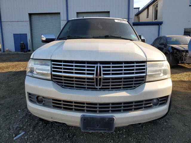 5LMFL28568LJ02600 - 2008 LINCOLN NAVIGATOR L WHITE photo 5