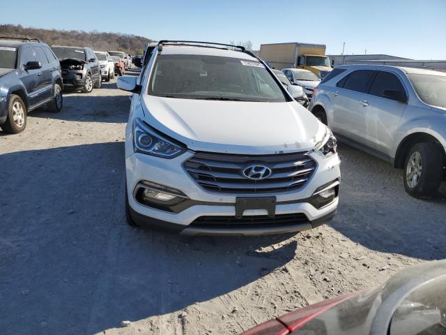 5NMZUDLB3HH015829 - 2017 HYUNDAI SANTA FE S WHITE photo 5