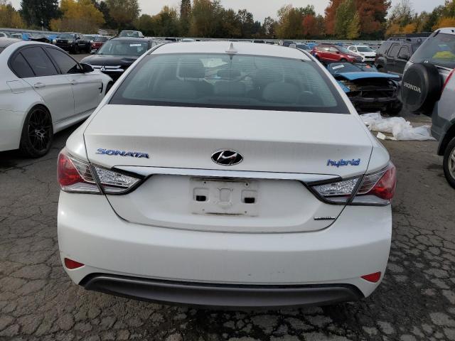 KMHEC4A49DA092680 - 2013 HYUNDAI SONATA HYBRID WHITE photo 6