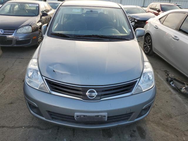 3N1BC1AP8AL419383 - 2010 NISSAN VERSA S SILVER photo 5