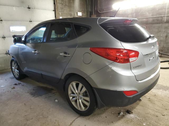 KM8JUCAC1DU623785 - 2013 HYUNDAI TUCSON GLS SILVER photo 2