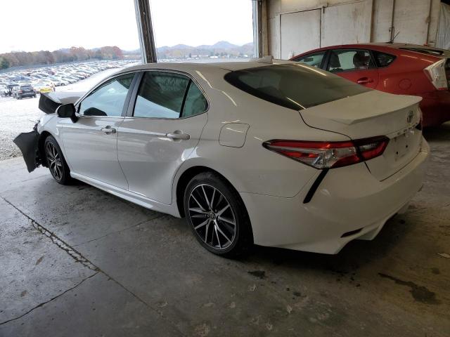 4T1G11AK8MU436672 - 2021 TOYOTA CAMRY SE WHITE photo 2