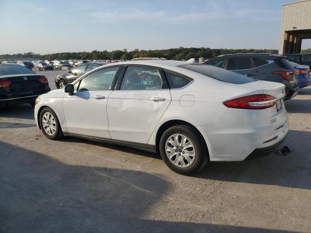 3FA6P0G74LR148347 - 2020 FORD FUSION S WHITE photo 2