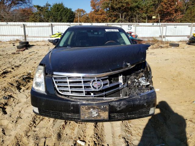 1G6KP5ES5BU109869 - 2011 CADILLAC DTS PLATINUM BLACK photo 5