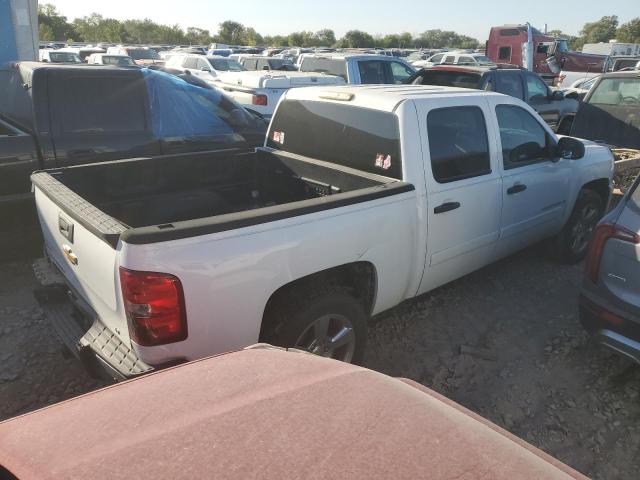 3GCEC13JX8G174107 - 2008 CHEVROLET SILVERADO C1500 WHITE photo 3