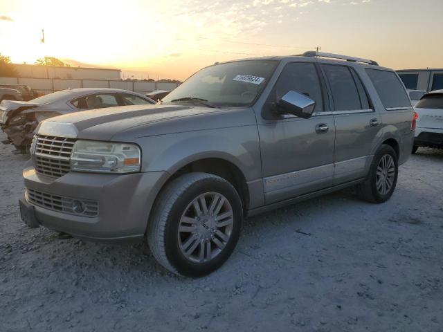 5LMFU27558LJ18317 - 2008 LINCOLN NAVIGATOR 银色 照片 1