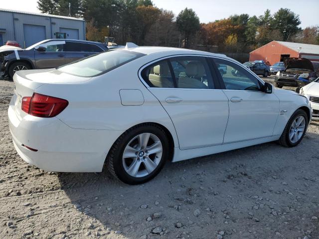 WBAXH5C5XCDW03771 - 2012 BMW 528 XI WHITE photo 3