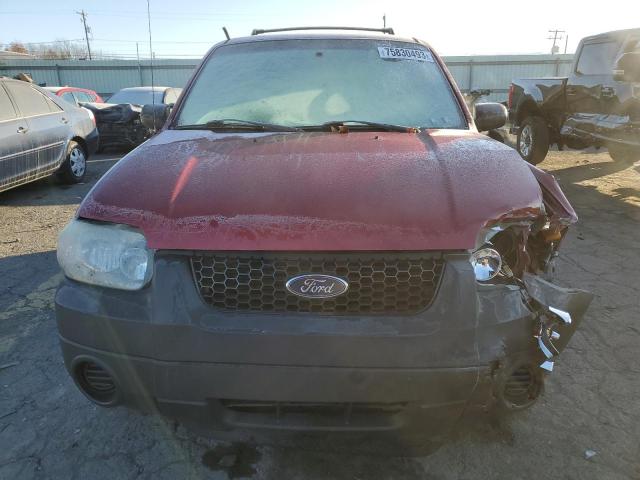 1FMYU02Z55KD66059 - 2005 FORD ESCAPE XLS RED photo 5