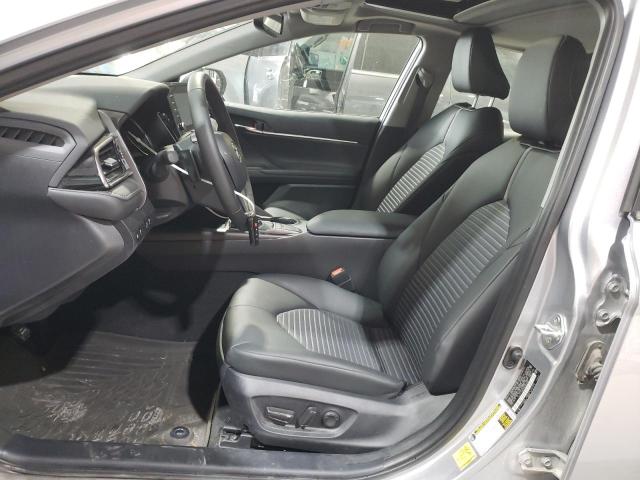 4T1T11AK3RU905320 - 2024 TOYOTA CAMRY SE NIGHT SHADE SILVER photo 7