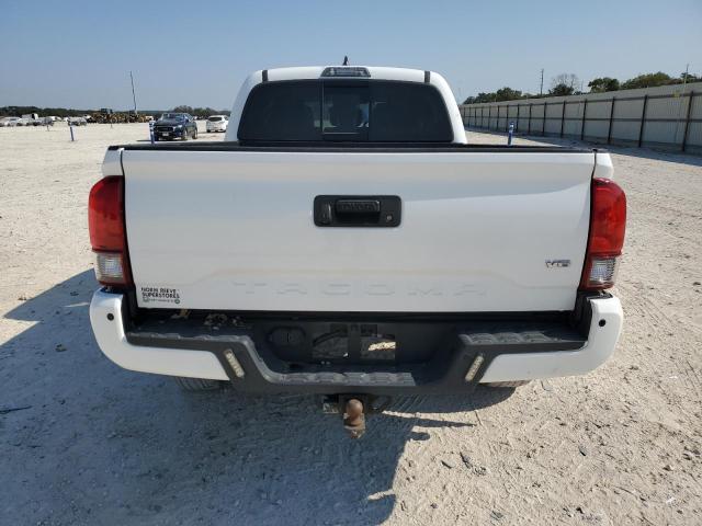 3TMDZ5BN9JM041450 - 2018 TOYOTA TACOMA DOUBLE CAB أبيض صورة 6