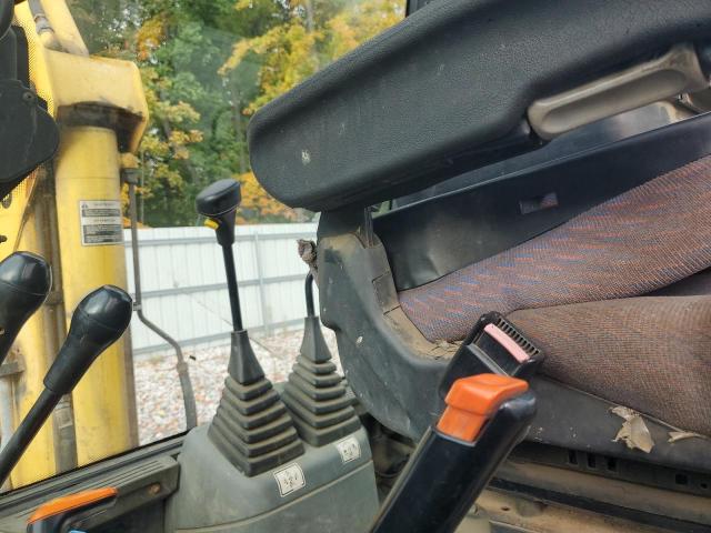 31037891 - 2003 NLFZ TRACTOR Sarı fotoğraf 6