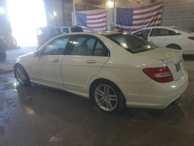 WDDGF4HB0CA614738 - 2012 MERCEDES-BENZ C 250 WHITE photo 2