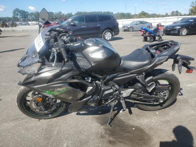 ML5EXER15RDAD0281 - 2024 KAWASAKI EX650 R GRAY photo 3