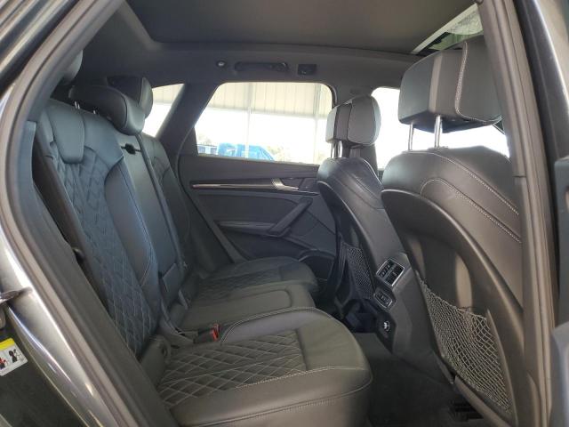 WA1C4AFY2J2121116 - 2018 AUDI SQ5 PRESTIGE CHARCOAL photo 11