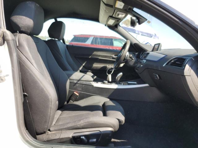 WBA2N1C54JVC27977 - 2018 BMW M240I أبيض صورة 10