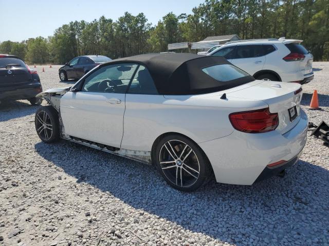 WBA2N1C54JVC27977 - 2018 BMW M240I أبيض صورة 2