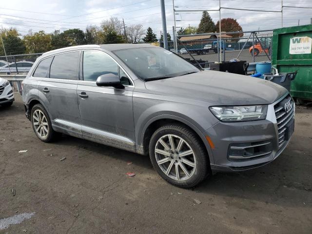 WA1VAAF71HD041099 - 2017 AUDI Q7 PRESTIGE GRAY photo 4