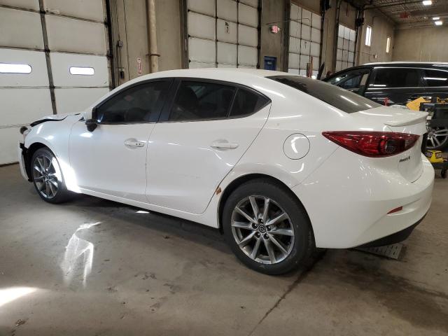 3MZBN1V31JM224599 - 2018 MAZDA 3 TOURING WHITE photo 2