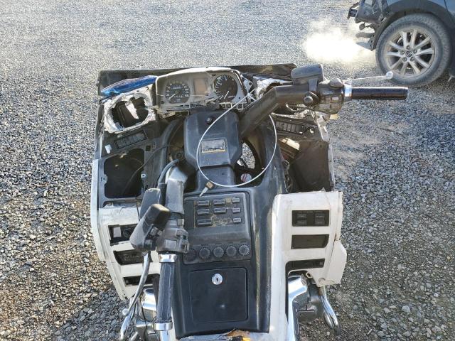 1HFSC2230TA804516 - 1996 HONDA GL1500 SE12 WHITE photo 5