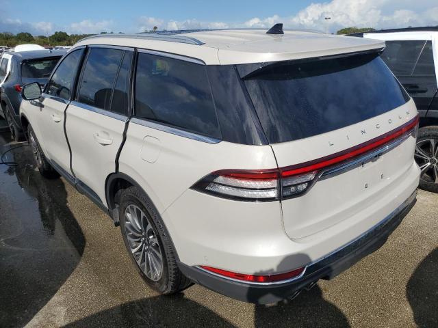 5LM5J7XC2PGL24685 - 2023 LINCOLN AVIATOR RESERVE GRAY photo 2