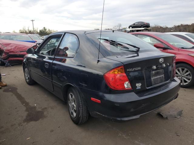 KMHCG35C25U328142 - 2005 HYUNDAI ACCENT GS BLACK photo 2