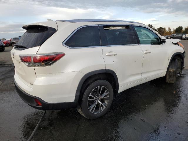 5TDKKRFH0GS172640 - 2016 TOYOTA HIGHLANDER XLE WHITE photo 3