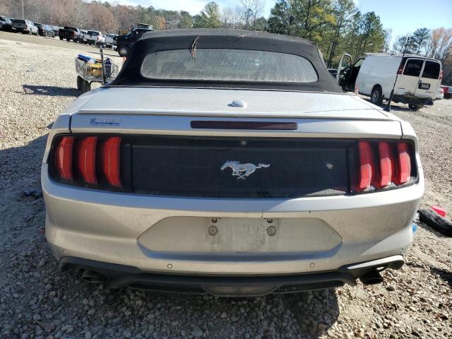 1FATP8UH5J5109474 - 2018 FORD MUSTANG SILVER photo 6