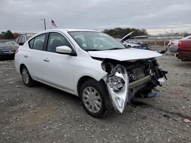 3N1CN7AP1KL820986 - 2019 NISSAN VERSA S WHITE photo 4