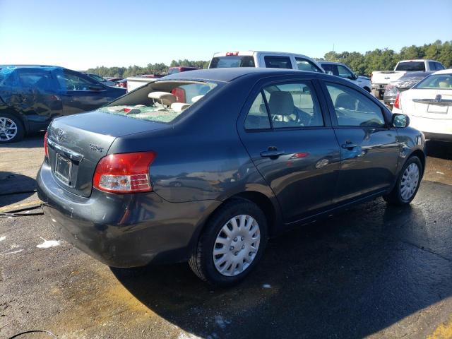 JTDBT923581223958 - 2008 TOYOTA YARIS GRAY photo 3