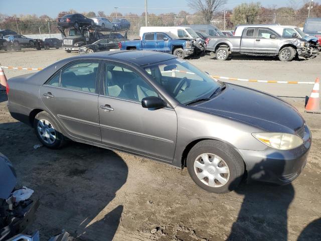 4T1BE30K44U883818 - 2004 TOYOTA CAMRY LE GRAY photo 4