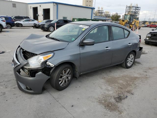 3N1CN7APXHL850593 - 2017 NISSAN VERSA S SILVER photo 1