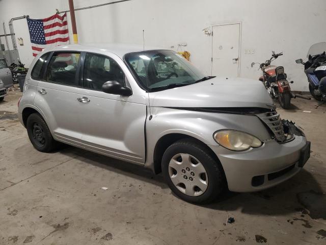 3A8FY48B38T131074 - 2008 CHRYSLER PT CRUISER SILVER photo 4